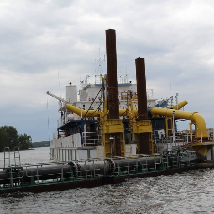 NON SELF-PROPELLED DREDGER FOR LENA RIVER BASIN “VLADIMIR PANCHENKO” HAS BEEN LAUNCHED