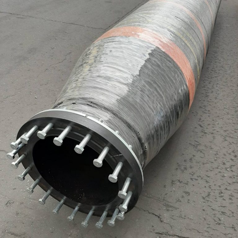 SHIPMENT OF COMPOSIT FLOATING HOSES